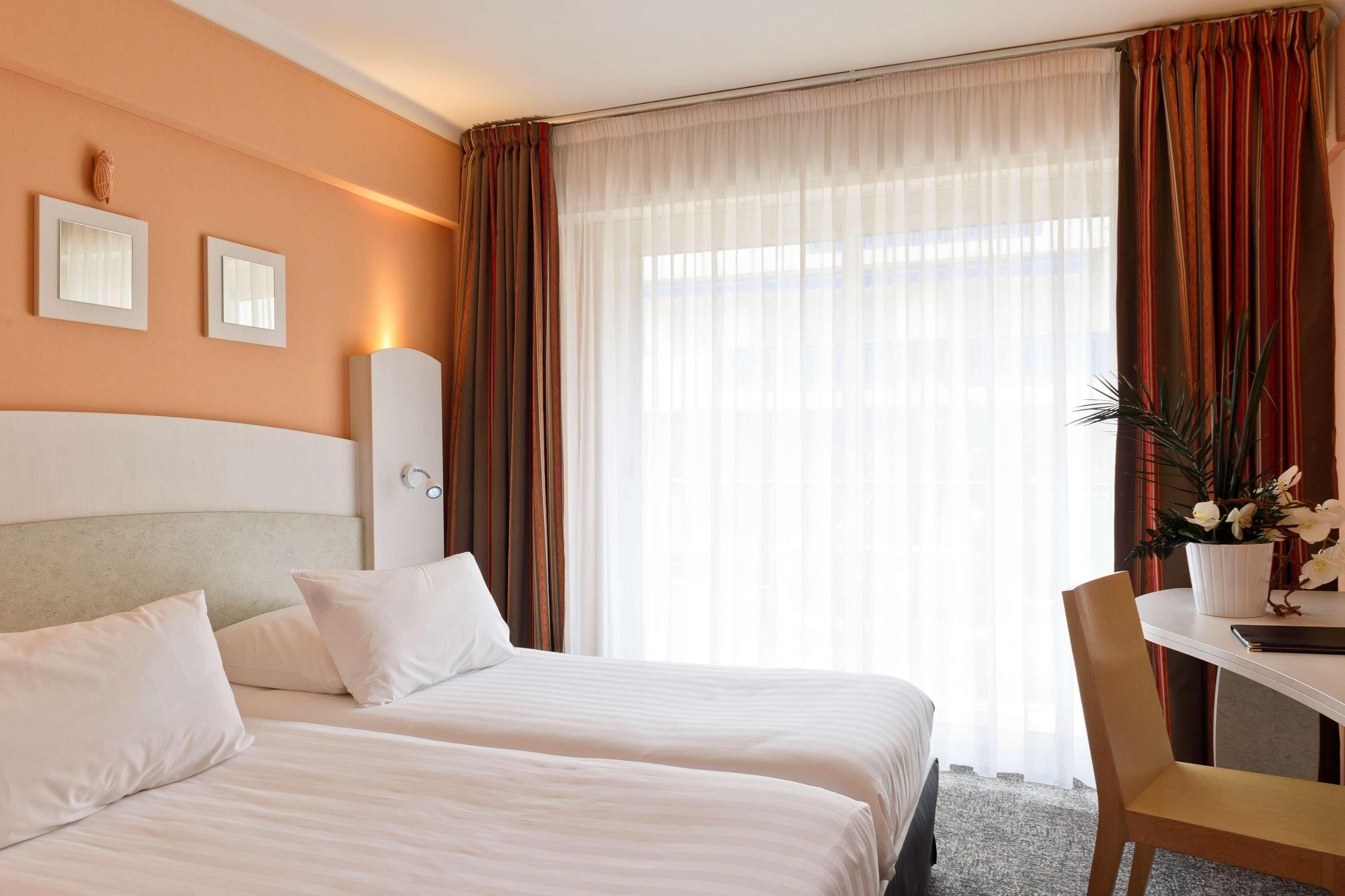 Best Western Astoria Juan-les-Pins Esterno foto
