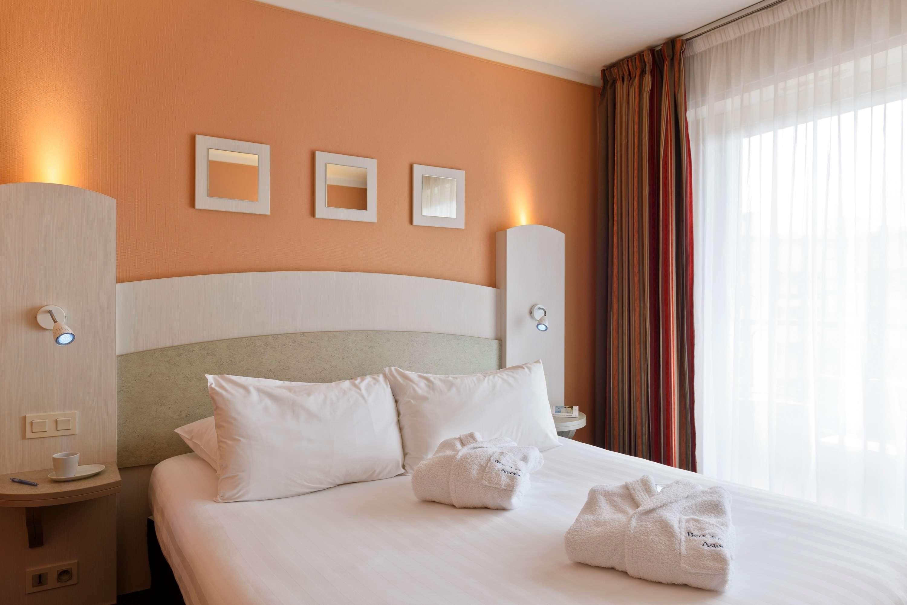 Best Western Astoria Juan-les-Pins Esterno foto