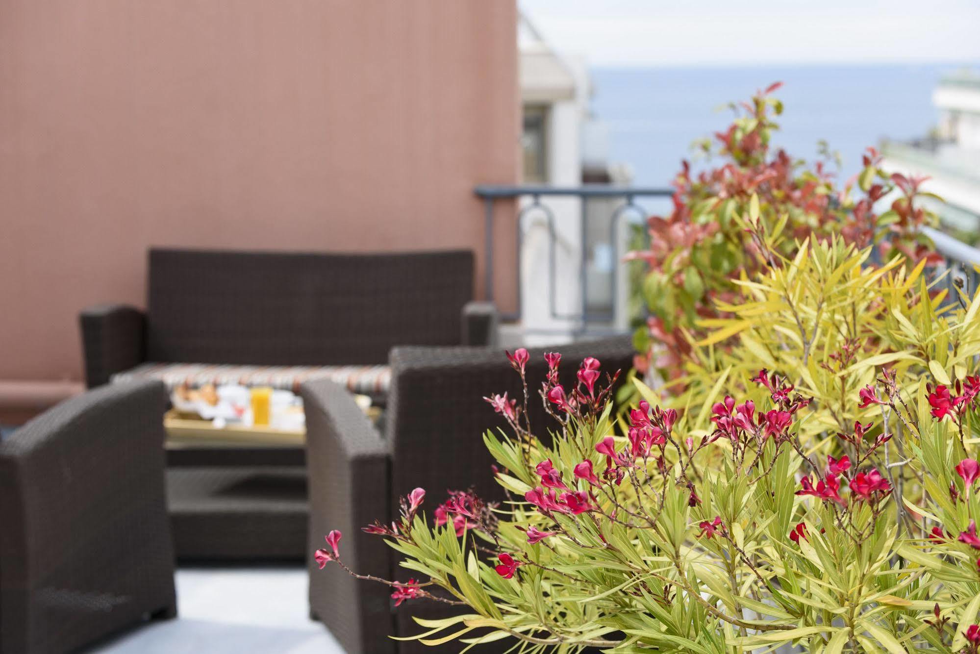 Best Western Astoria Juan-les-Pins Esterno foto