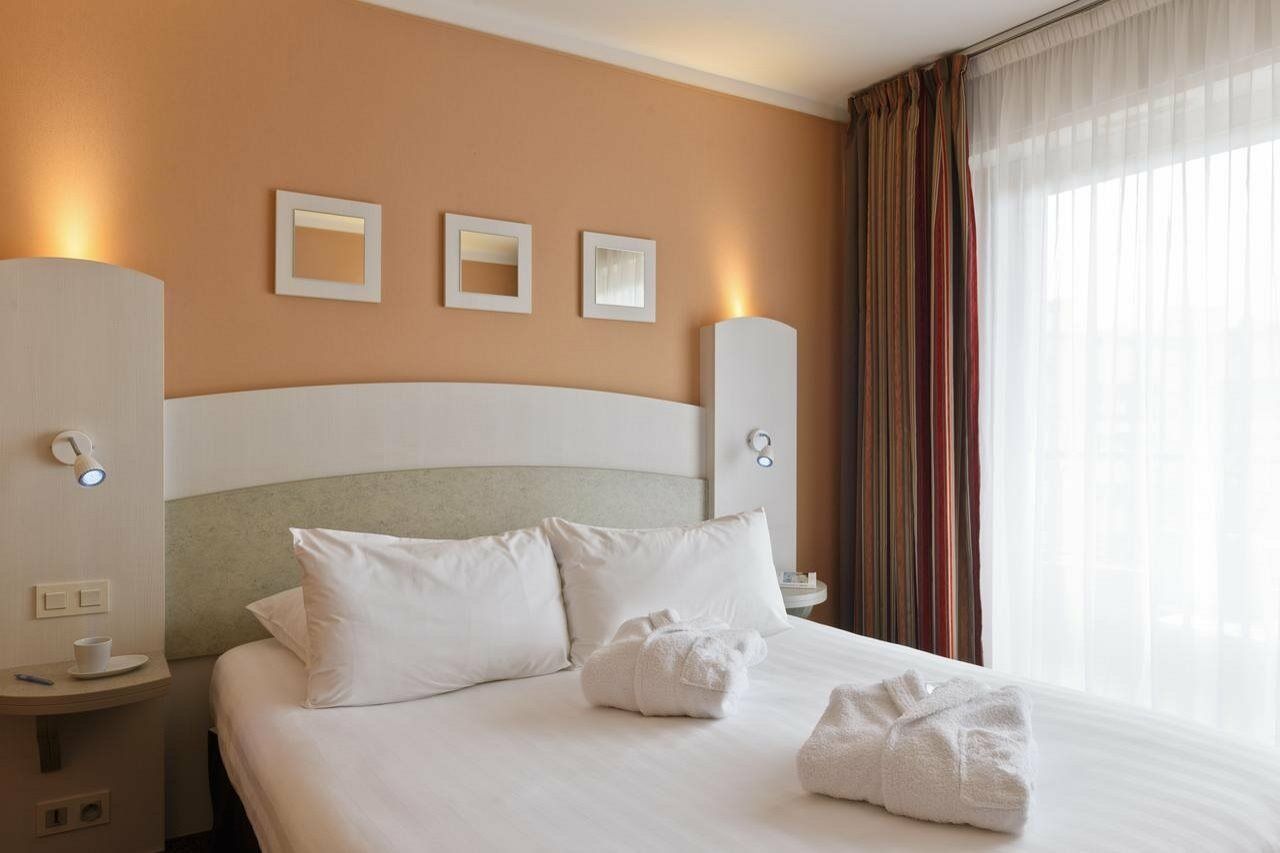 Best Western Astoria Juan-les-Pins Esterno foto